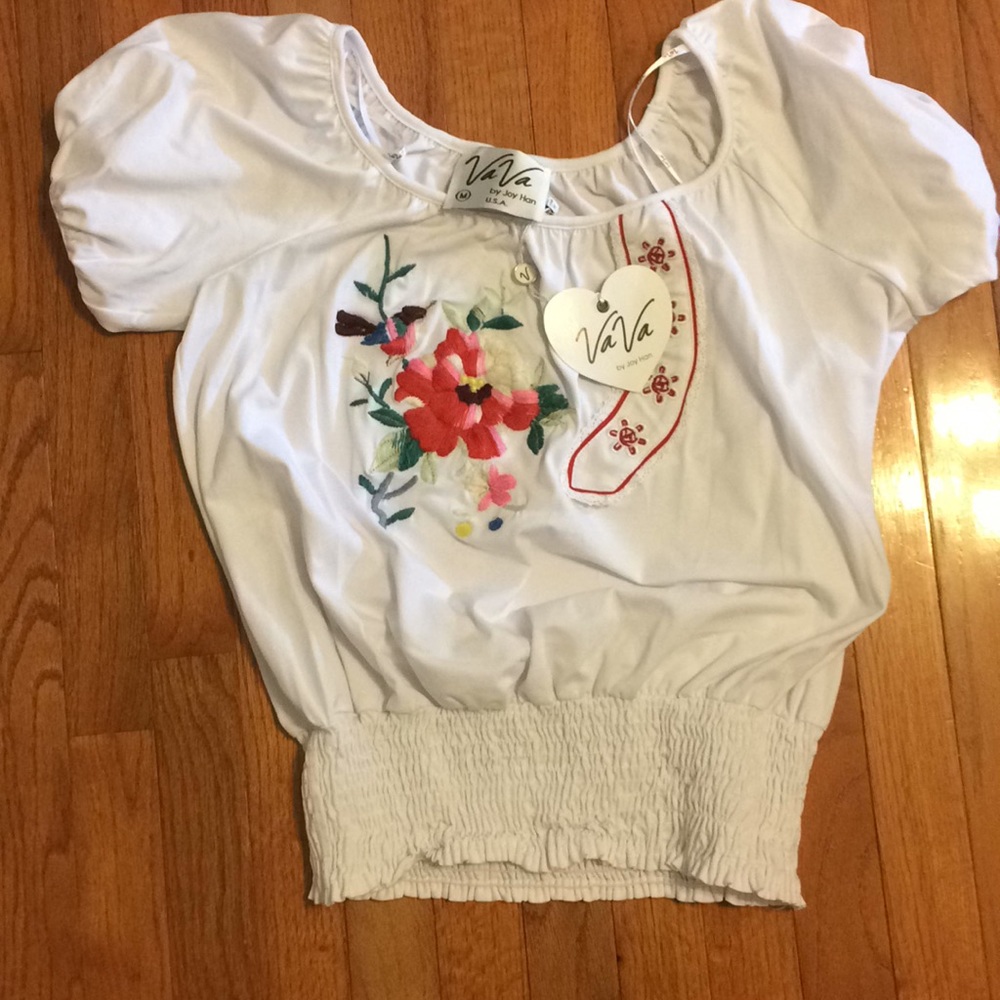 VaVa by Joy Han size M boho chic peasant top. NWT